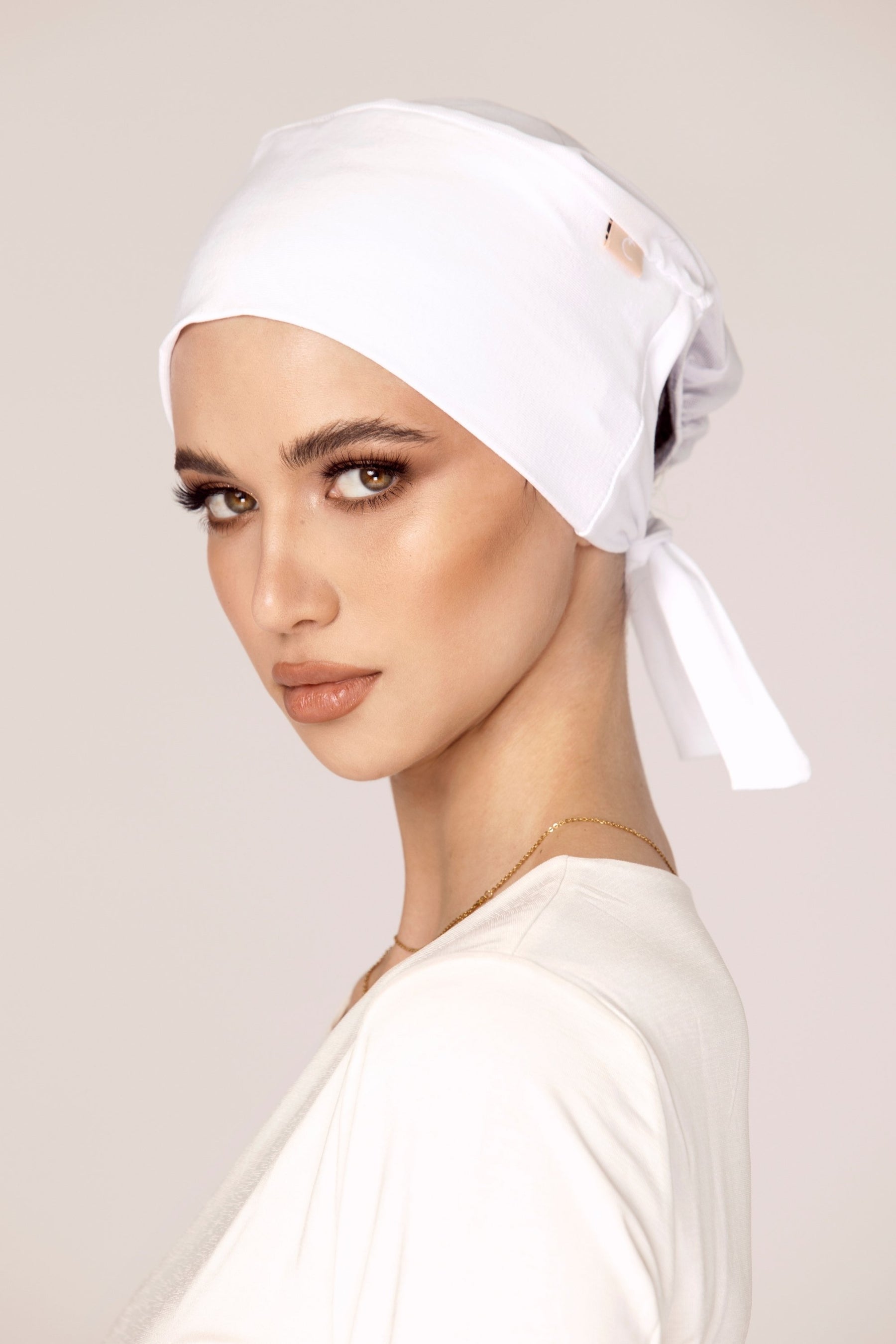Veiled Collection Tie Back Undercap - White